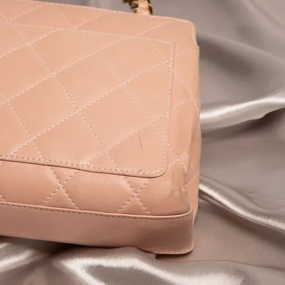 Extremely rare pink CHANEL bag - Picture 7 of 13